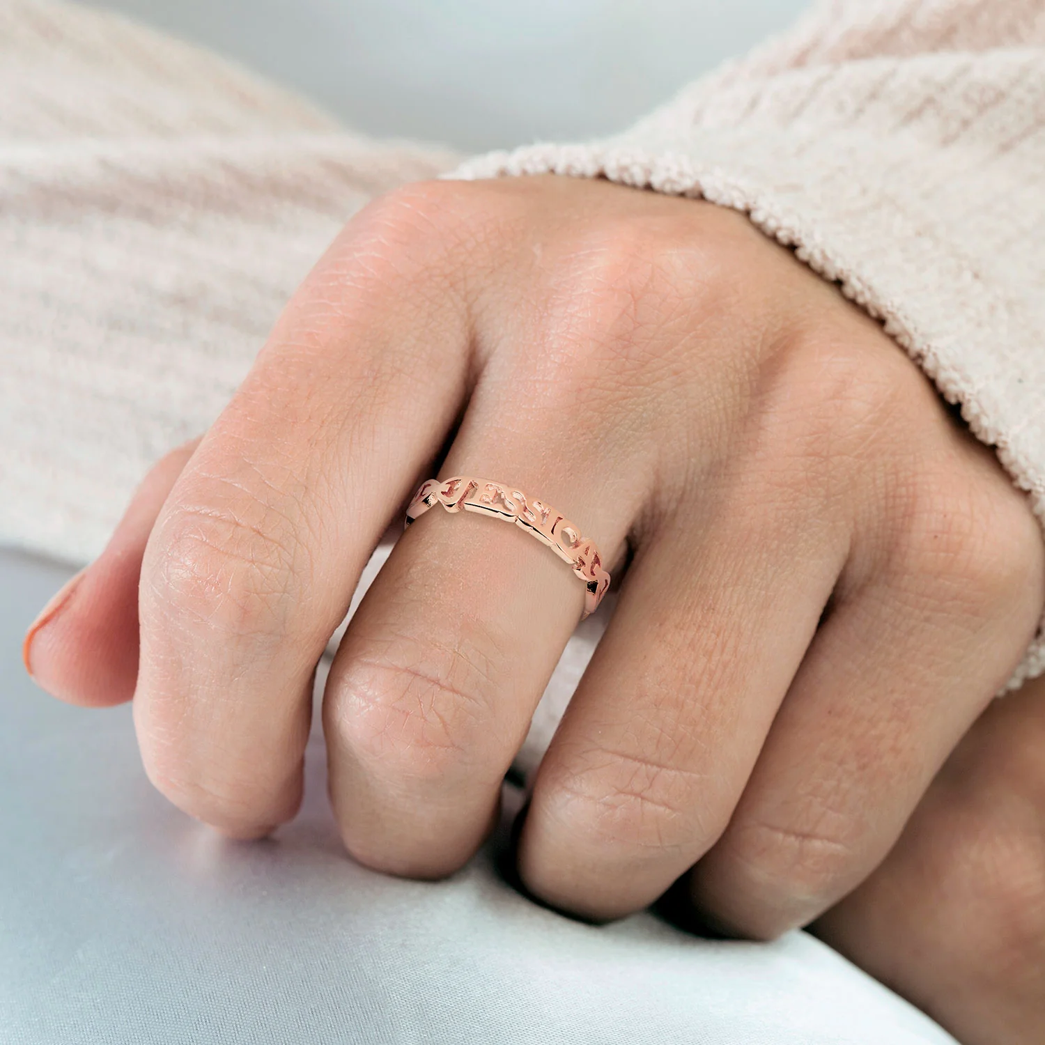 14K Rose Gold Plated Frozen Mariner Chain Name Ring - Image 2