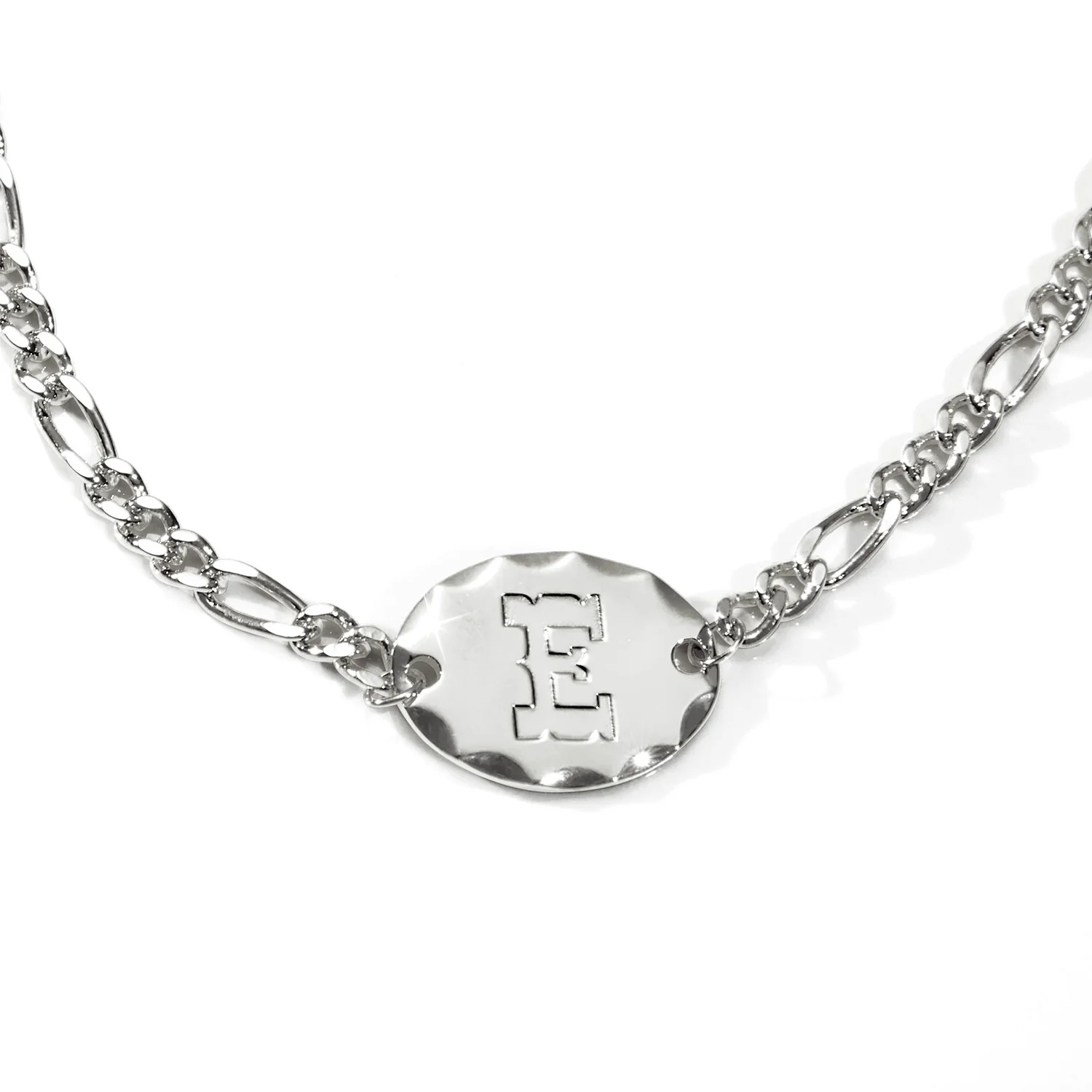 Engraved Oval Disc Station Figaro Chain Necklace - Image 3