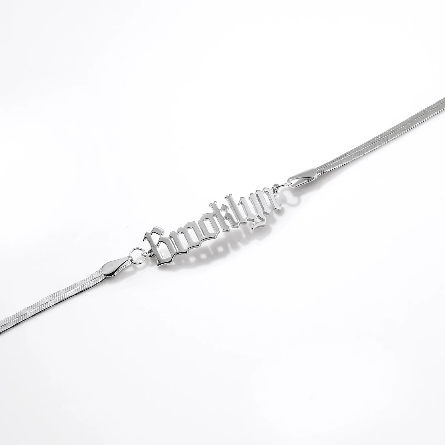 Herringbone Chain Old English Name Bracelet - Image 7