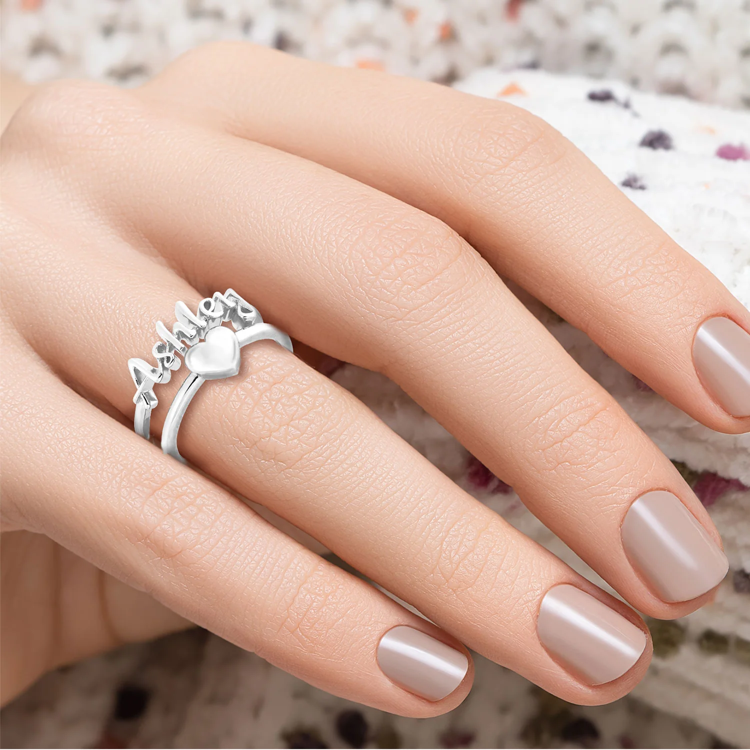 Rose Gold Script Name and Heart Double Row Ring - Image 4