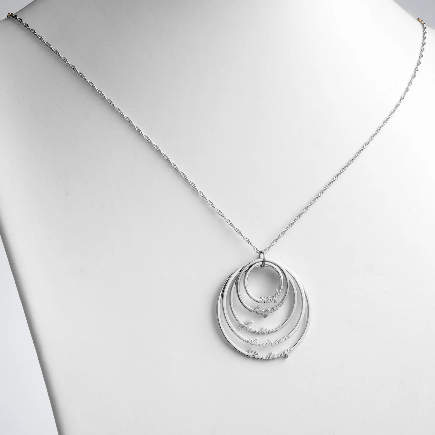 Script Name with Circle Necklace - 5 Names - Image 2