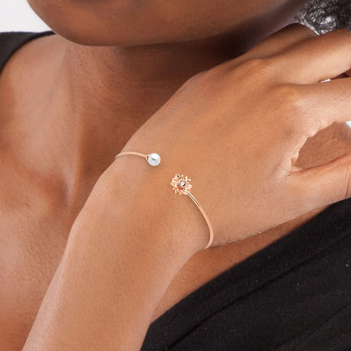 Sunflower Birthstone with Pearl Flexible Bracelet - Image 7