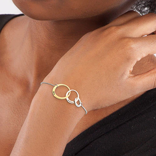Tricolor Engraved Generations Interlocking Hearts Bracelet - Image 3